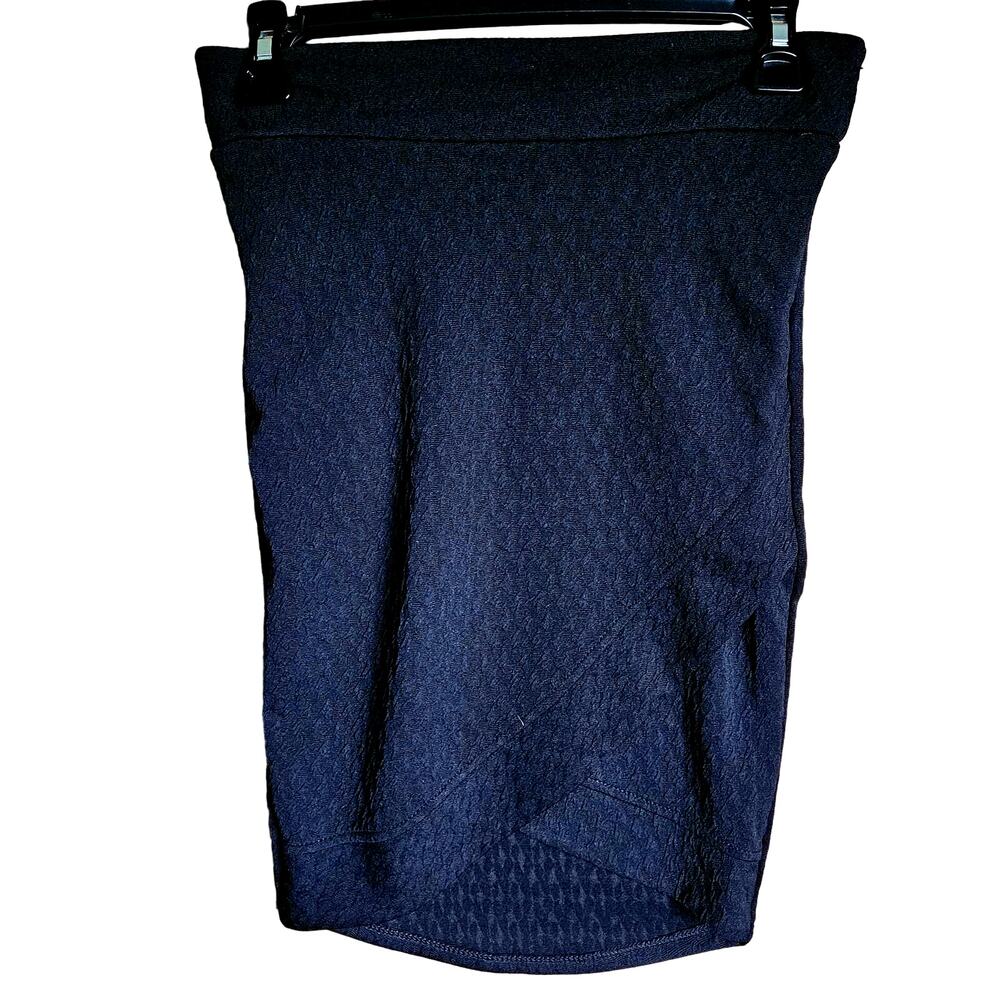Black Knee Lenght Pencil Skirt Size Small New with Tags